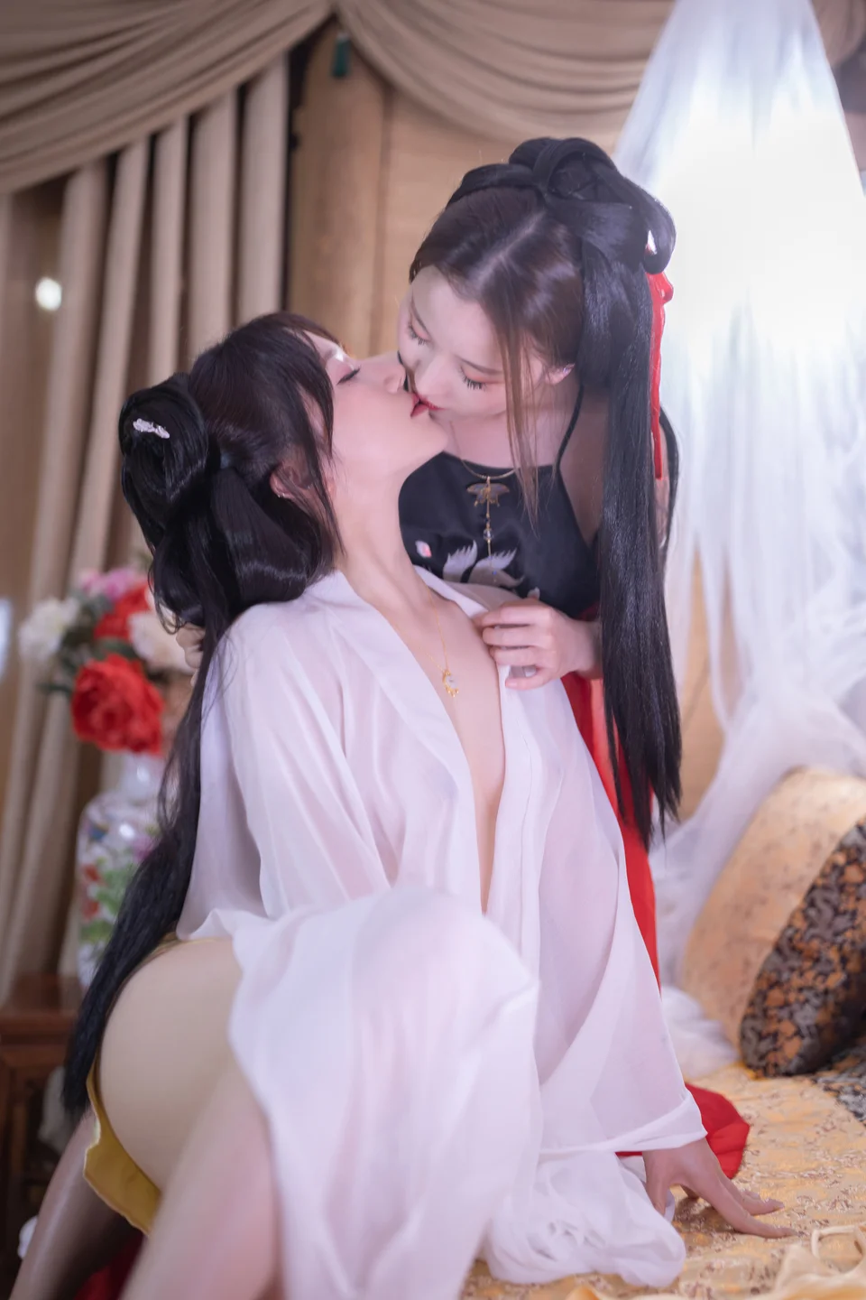 鱼子酱Fish - 双人古装 [154P-1.27GB]  tg@simisebaisi 【丝足阁】062.webp